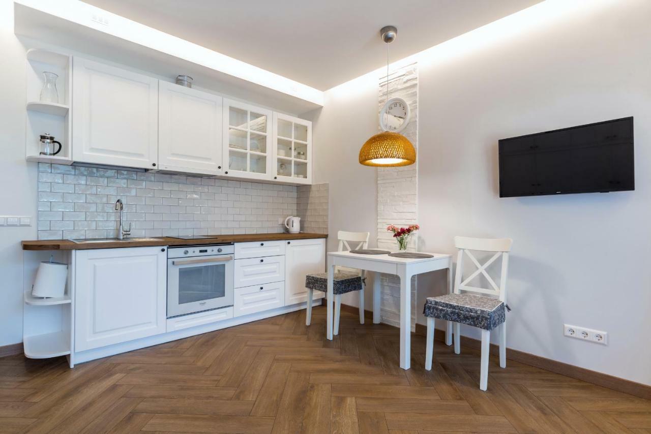 Lovely Oldtown Apartment Klaipėda Exterior foto